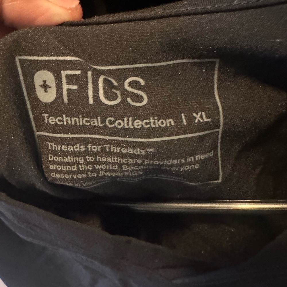 Figs tops - Picture 2 of 2